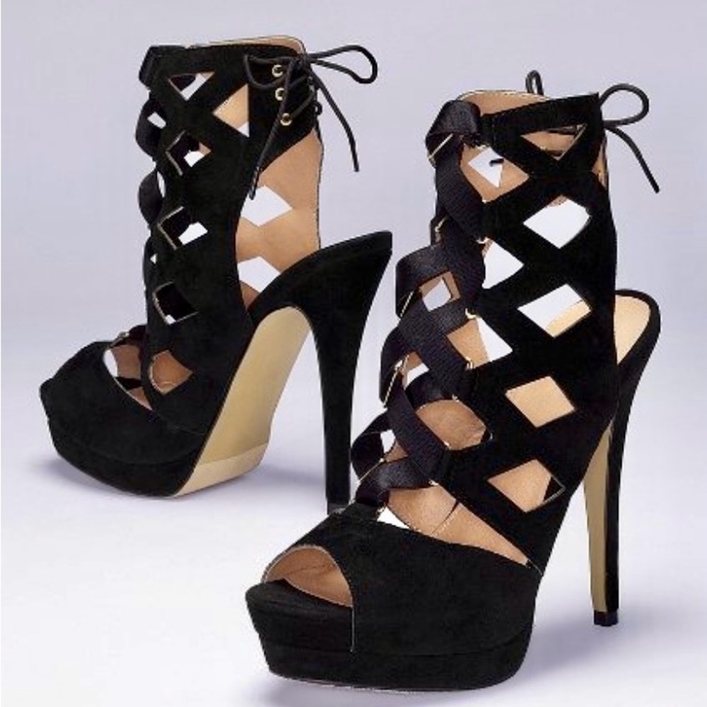 VICTORIA’S SECRET COLIN STUART  BLACK CUTOUT STILETTOS — NEW — SIZE 7